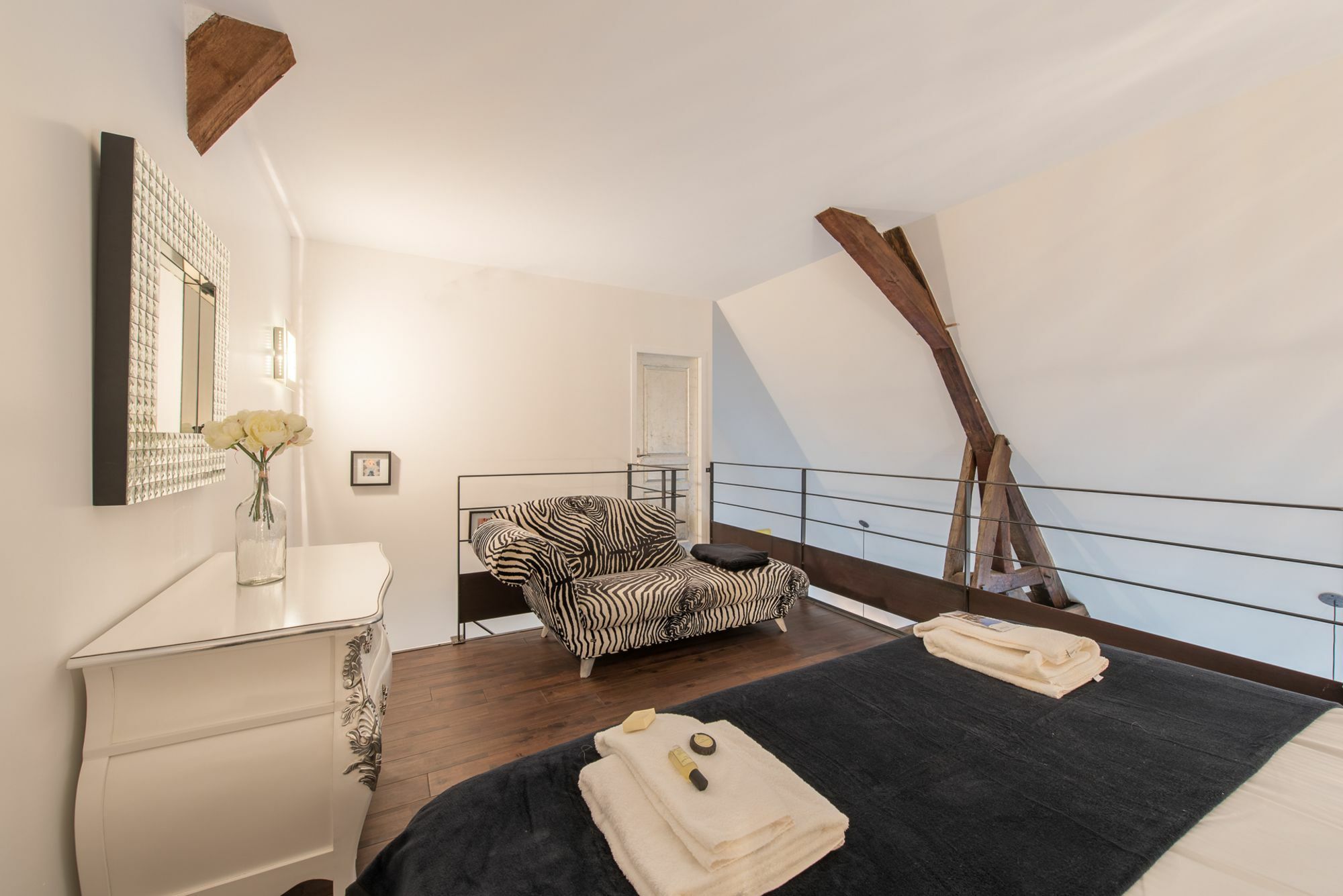 Apartament Le Loft De La Rochepot Beaune  Zewnętrze zdjęcie